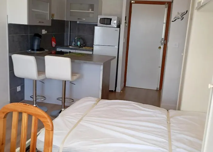 アパート Agreable A 28 M² Avec Piscine